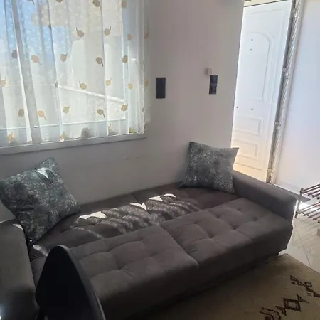 Thea Penthouse - 2br, Sea View Terrace I